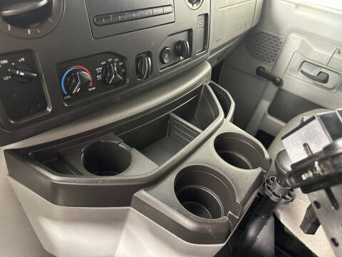 2014 Ford E-Series E-150