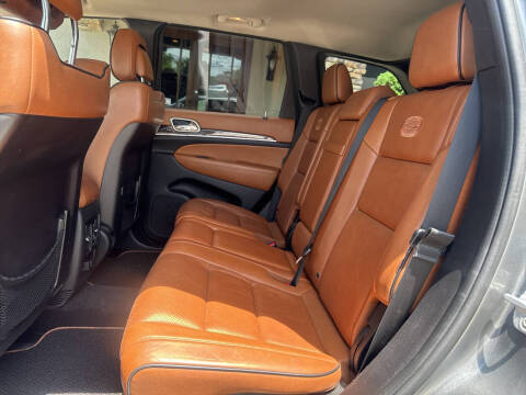 2012 Jeep Grand Cherokee Overland Summit