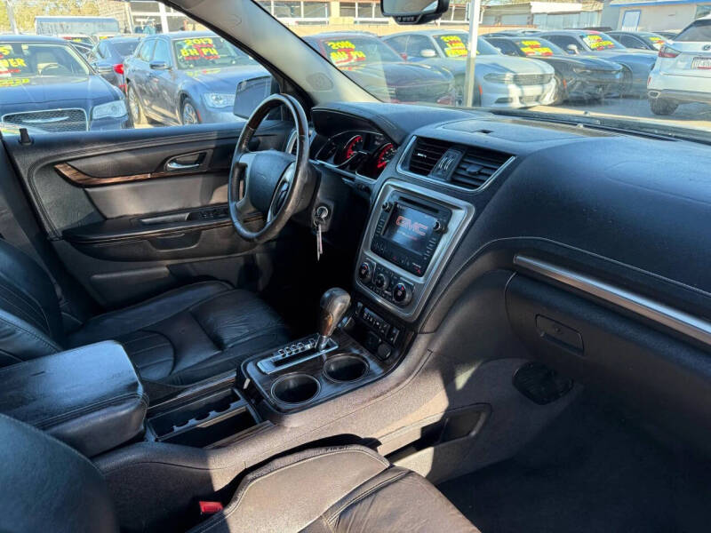 2016 GMC Acadia Denali