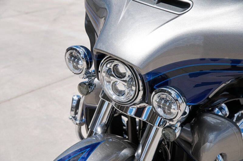 2017 Harley-Davidson CVO Limited