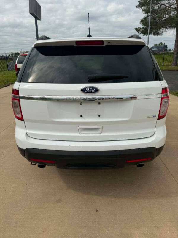 2015 Ford Explorer