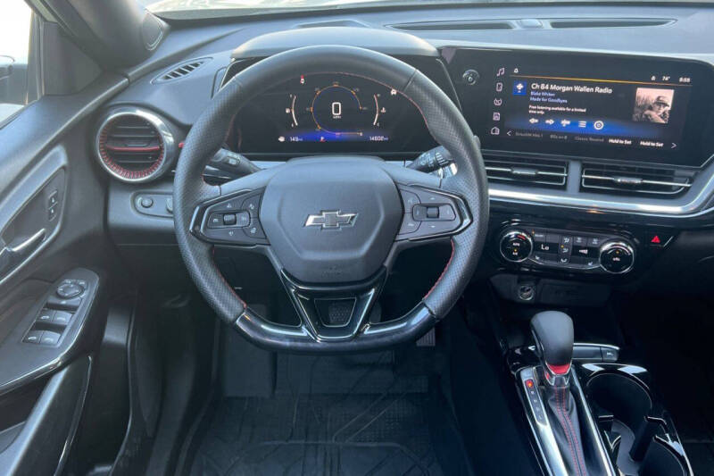2024 Chevrolet Trax RS