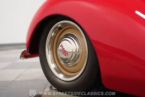 1937 Ford Tudor