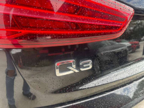 2016 Audi Q3 2.0T quattro Premium Plus