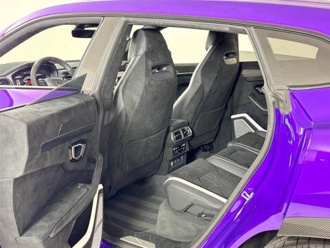 2024 Lamborghini Urus Performante