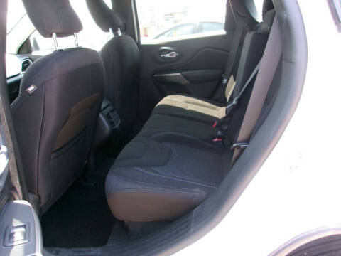 2020 Jeep Cherokee Latitude