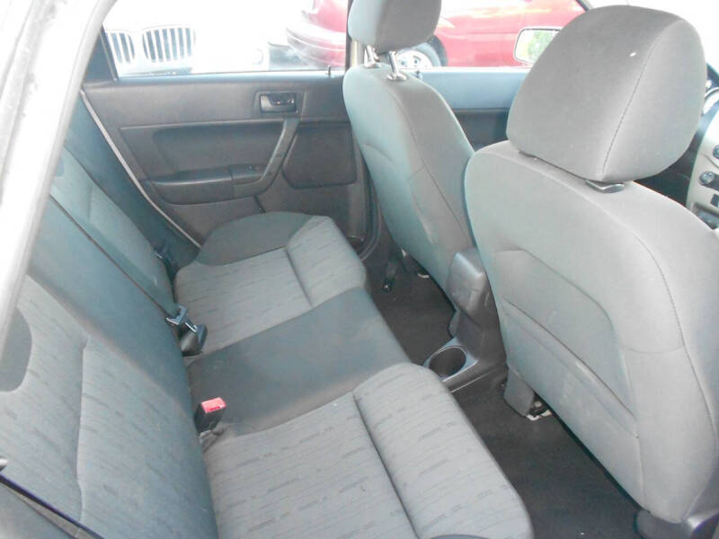 2008 Ford Focus SES