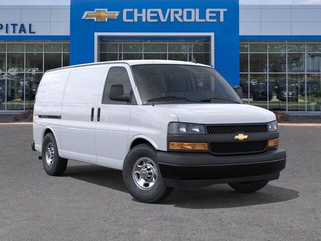 2025 Chevrolet Express 2500