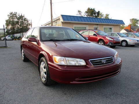 2000 Toyota Camry for sale at Supermax Autos in Strasburg VA