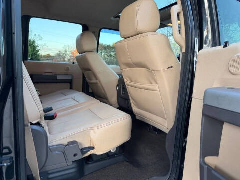 2015 Ford F-450 Super Duty Lariat