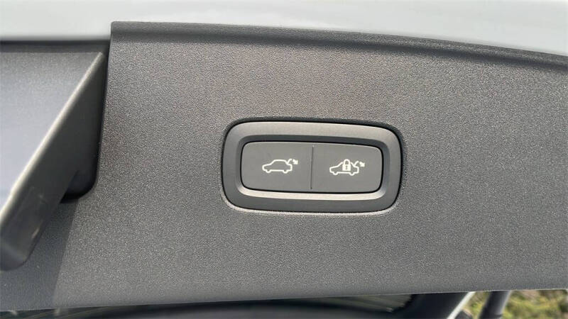 2025 Volvo EX90 Twin Performance Ultra 6P