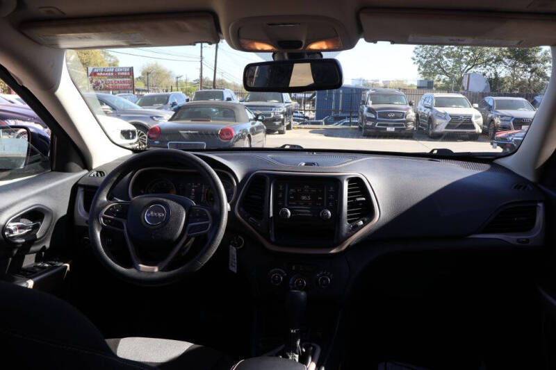 2018 Jeep Cherokee Latitude