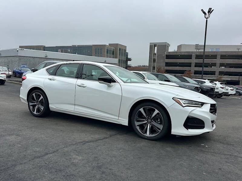 2025 Acura TLX w/Tech