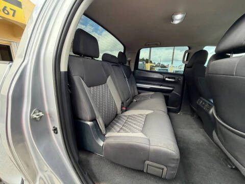 2018 Toyota Tundra SR5