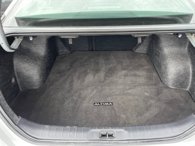 2025 Nissan Altima 2.5 SV