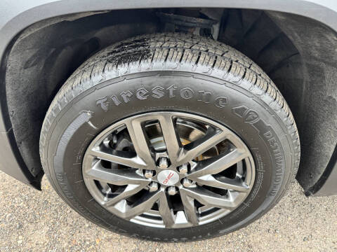 2017 GMC Acadia SLT-1