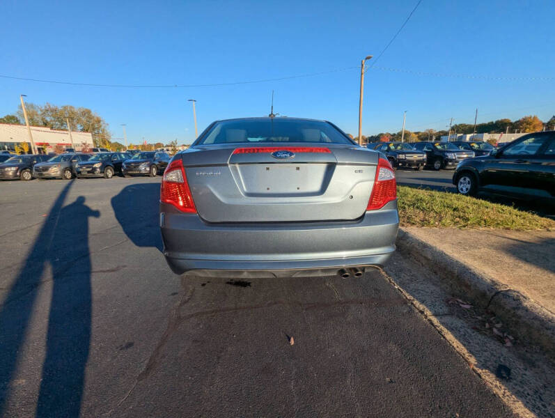 2011 Ford Fusion SE