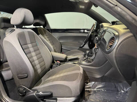 2013 Volkswagen Beetle