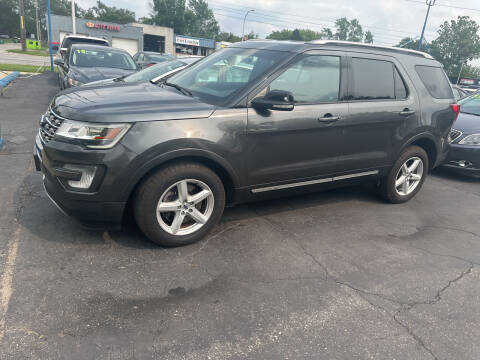 2017 Ford Explorer for sale at Lee's Auto Sales in Garden City MI