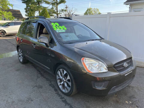 2009 Kia Rondo LX