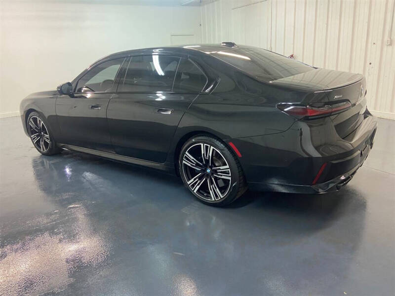 2023 BMW 7 Series 760i xDrive