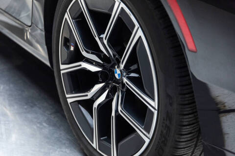 2023 BMW 7 Series 740i