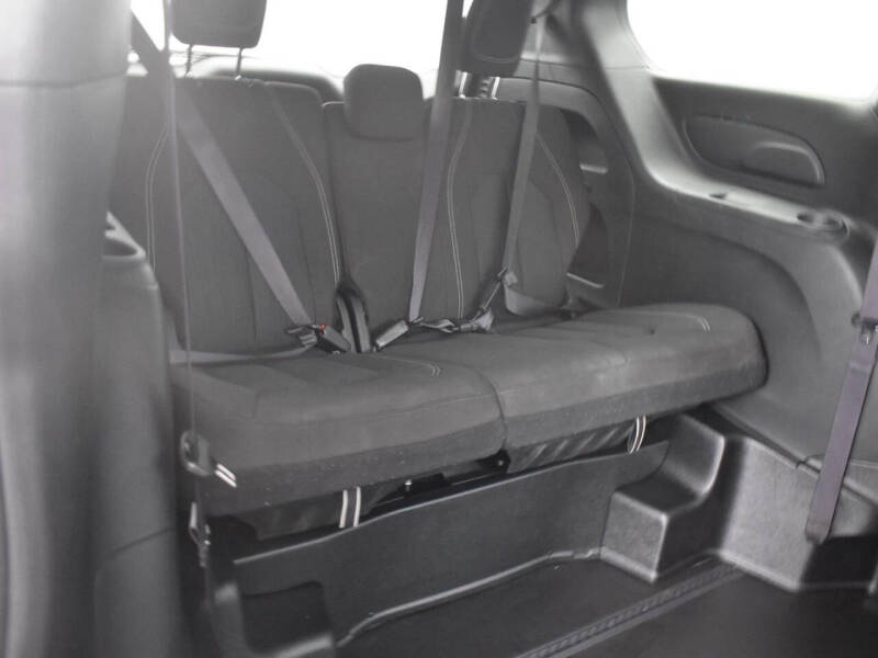 2024 Chrysler Pacifica Touring