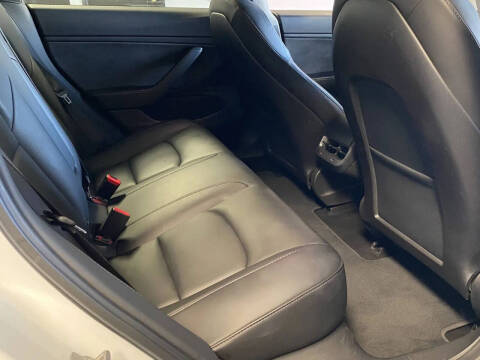 2018 Tesla Model 3 Mid Range