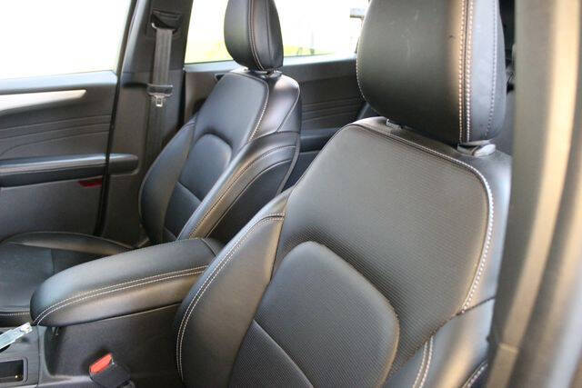 2025 Ford Escape Platinum