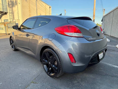2017 Hyundai Veloster Value Edition