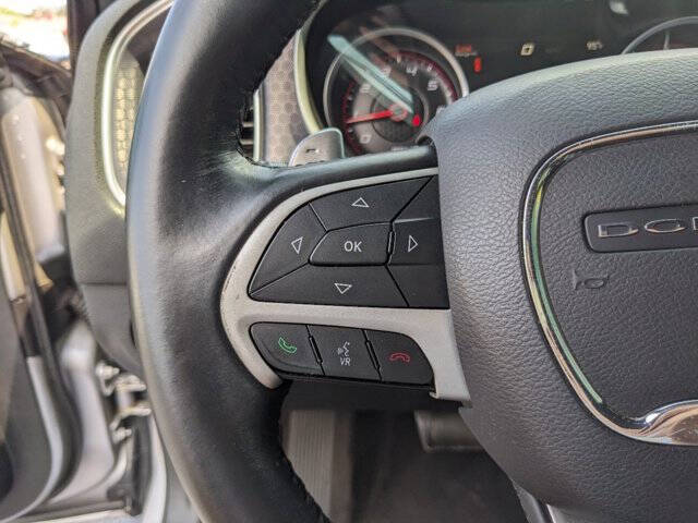 2016 Dodge Charger 25