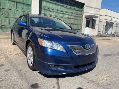 2007 Toyota Camry for sale at Illinois Auto Sales in Paterson NJ