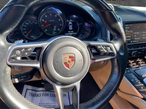 2016 Porsche Cayenne