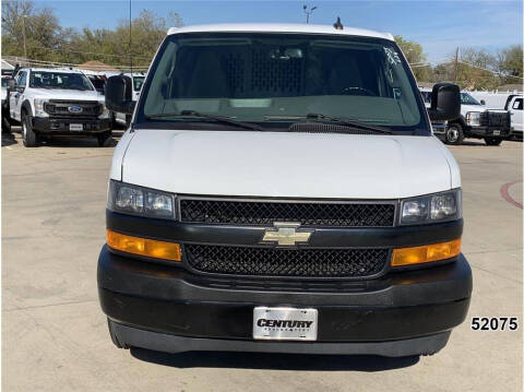 2022 Chevrolet Express 2500