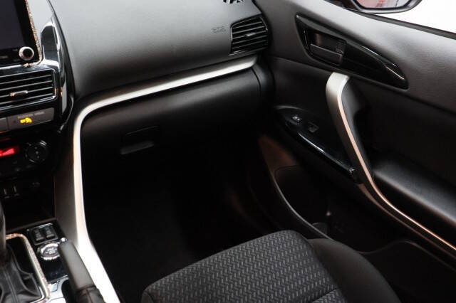 2024 Mitsubishi Eclipse Cross LE