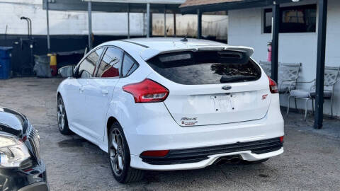2016 Ford Focus ST