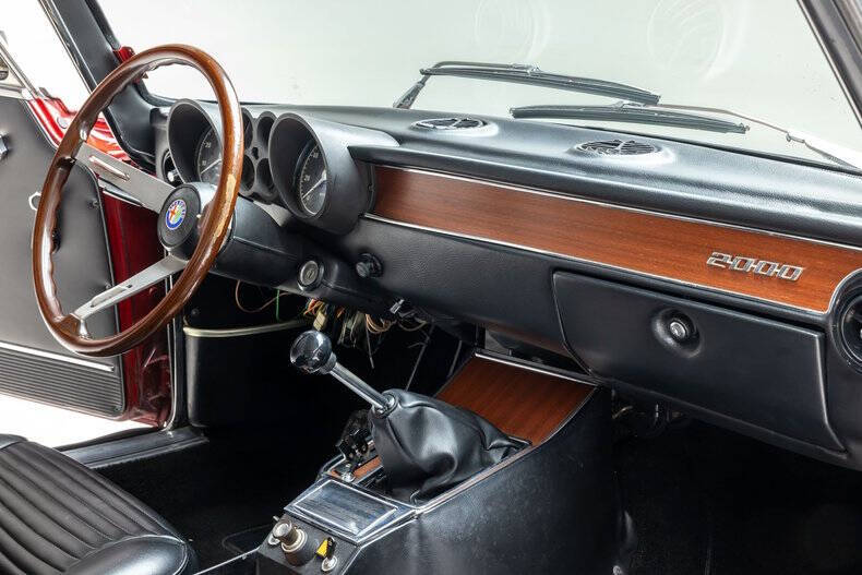 1974 Alfa Romeo GTV-6