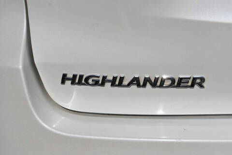 2017 Toyota Highlander LE