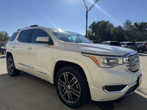 2017 GMC Acadia Denali