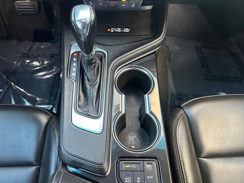 2023 Cadillac CT4 Luxury