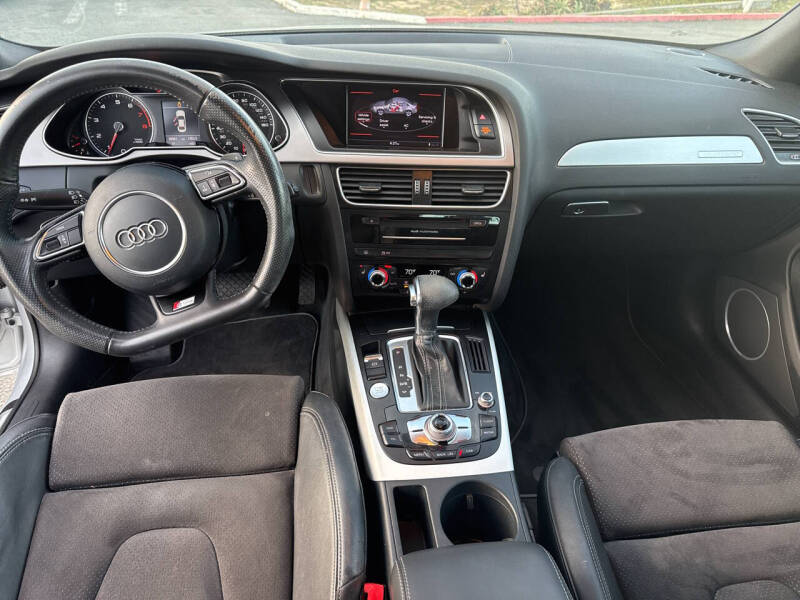 2013 Audi A4 2.0T quattro Prestige