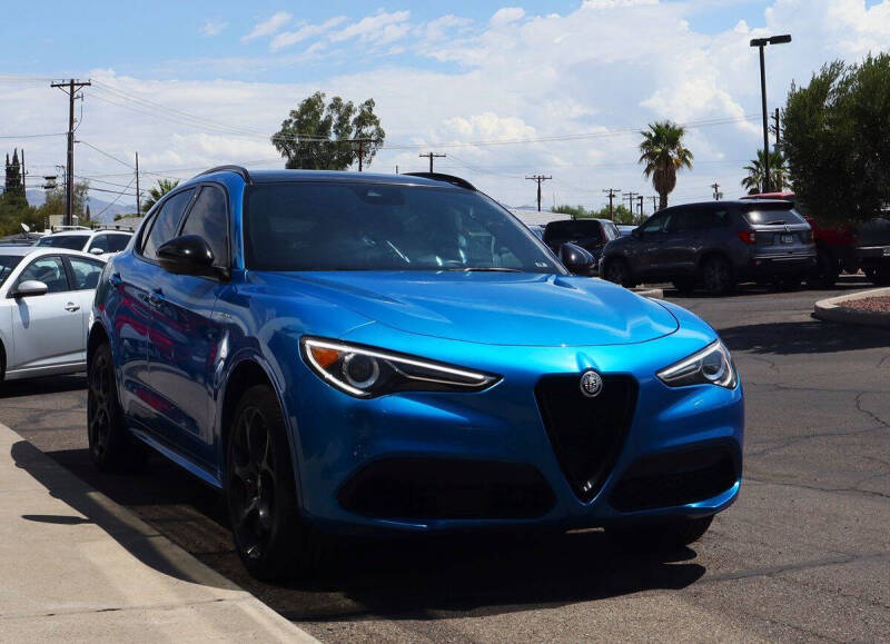 2022 Alfa Romeo Stelvio Veloce
