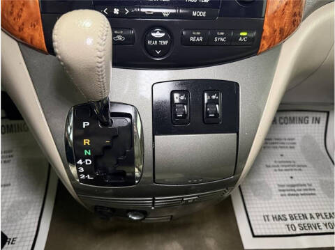 2008 Toyota Sienna