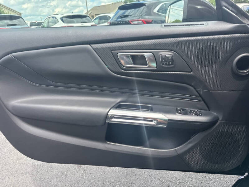 2025 Ford Mustang GT Premium