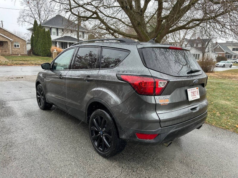 2019 Ford Escape SE