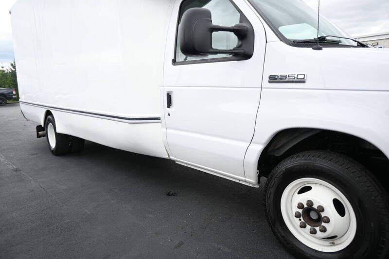 2021 Ford E-Series