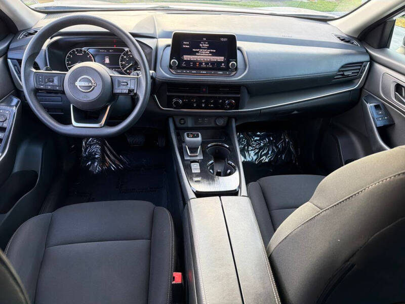 2024 Nissan Rogue S