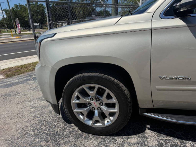 2017 GMC Yukon SLT