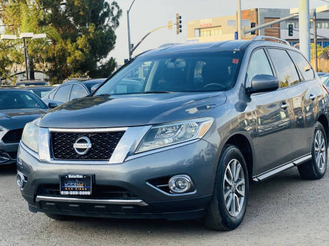 2015 Nissan Pathfinder SV