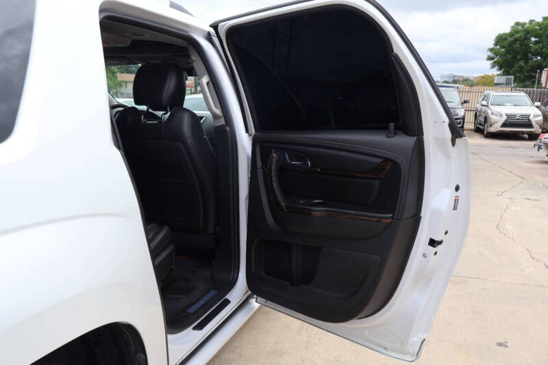 2016 GMC Acadia Denali